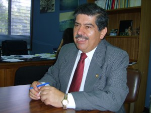 El profesor Omar Pérez Díaz, coordinador administrativo (Archivos Prensa)