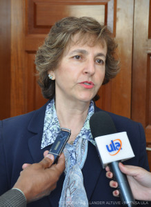 La profesora Patricia Rosenzweig Levy, Vicerrectora Académica, agradeció a la Fundación Calox tan importante donativo. (Fotografía: Lander Altuve)