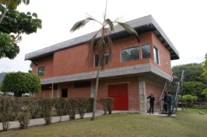 Aspecto general de la edificación, obra que se cristaliza para el bienestar de la comunidad estudiantil. (Foto: Carlos Castro) 