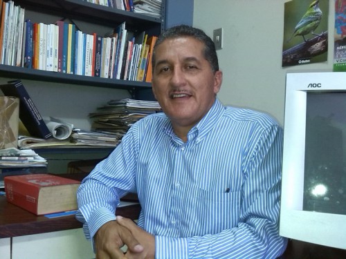 profesor Fernando Guerra, coordinador del departamento de Ciencias Sociales.