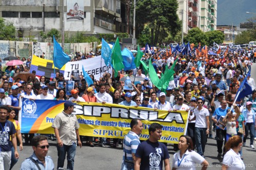 Los universitario retomaron la lucha por la primera casa de estudios de Los Andes. (Foto: Prensa ULA)