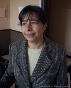 Profesora Ana Maria Forgiarini, directora adjunta del FIRP y especialista en formulaciones (Fotografía: L. Altuve)