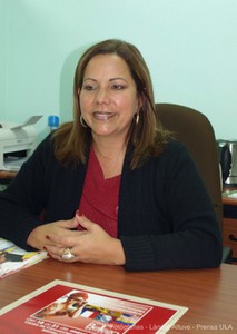 Profesora Cormarie Fernández, fundadora de la Mención Dermocosmética en la Facultad de Farmacia y Bioanálisis de la ULA (Fotografía: L. Altuve))